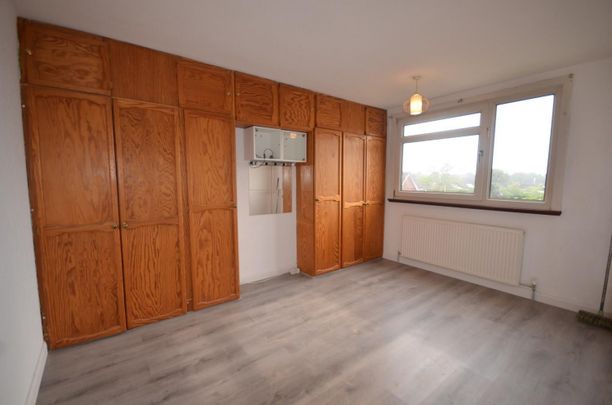Butely Road, Luton - Photo 1
