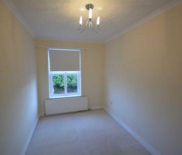 2 bed House - End Terrace for Rent - Photo 1