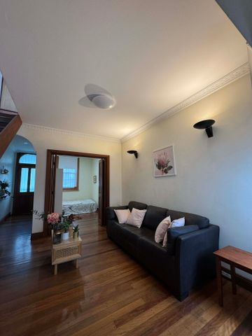 Alexandria - Photo 5