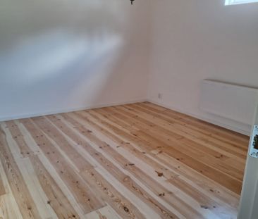 Klippvägen, Tumba - Photo 2