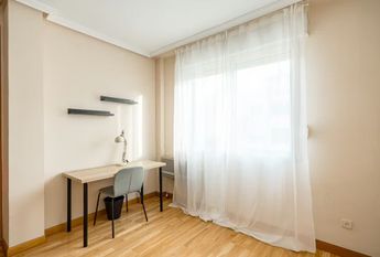 Calle de Umbría, Madrid, Community of Madrid 28043