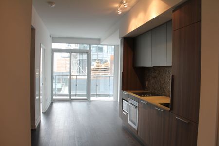 For Lease - 85 Wood Street Unit# 901, Toronto, Ontario - Photo 3
