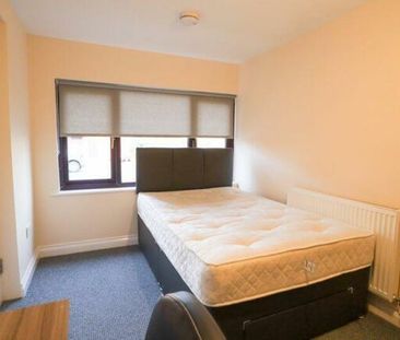 Mayes Close - Photo 3