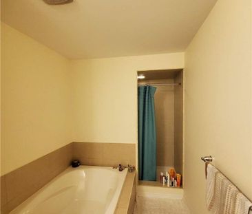 For Lease - 9 Hoover Road, Brampton, Ontario - Photo 5