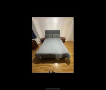 Room in a Shared House, Capel Gardens, IG3 - Photo 4