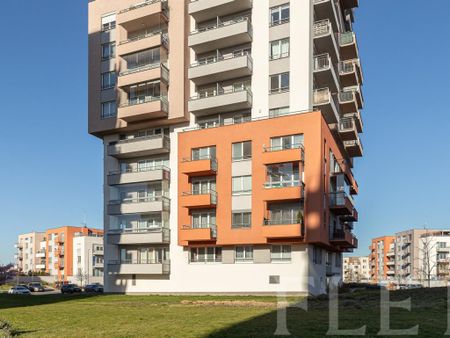Pronájem bytu 1+kk 34 m2 - Fotografie 2