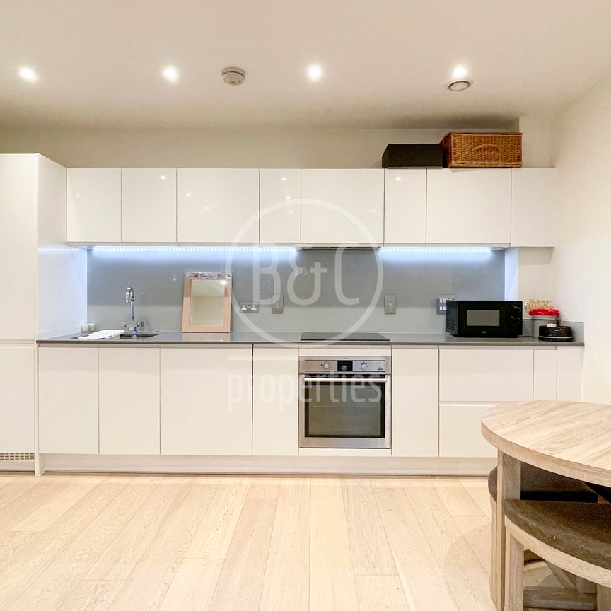 King Street, London, W6 9QF - Photo 1