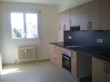 Location appartement 3 pièces 71.95 m² à Bourg-en-Bresse (01000) - Photo 3