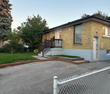 For Lease - 767 Gaspe Avenue Unit# LOWER, Oshawa, Ontario - Photo 4