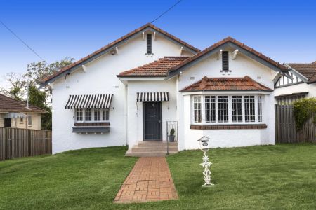 Art Deco Family Residence in Heart of Holland Park! - Photo 4