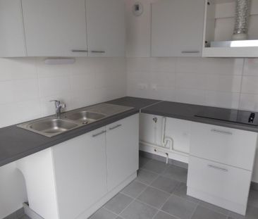 Location Appartement 2 pièces 57m² BEGLES 33130 - Photo 5