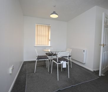 1 Bed Flat, Kilderkin Court, CV1 - Photo 3