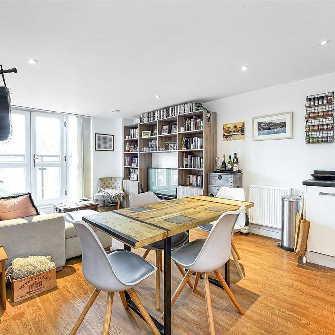 1 bedroom flat to rent - Photo 1