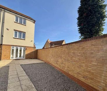 Fen Violet Drive, Didcot, OX11 - Photo 2