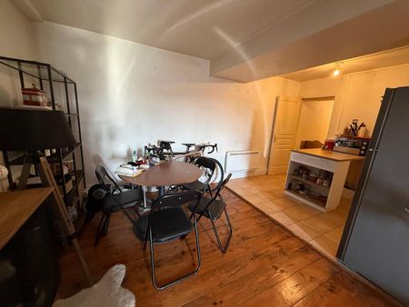 Location Appartement 2 pièces 43m² LYON 1er - Photo 3