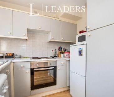 1 bedroom flat to rent - Photo 3