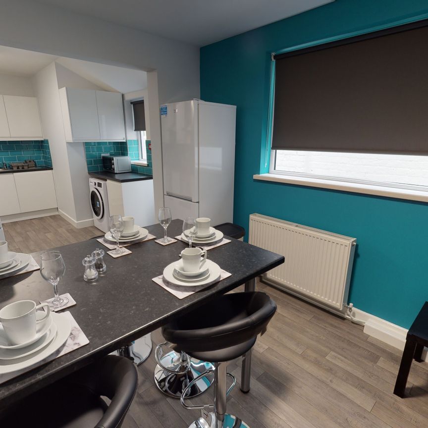 Double En-suite Room - Farebrother Street - Photo 1