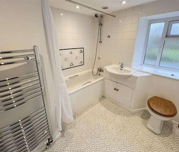 Corton, Warminster, BA12 - Photo 4