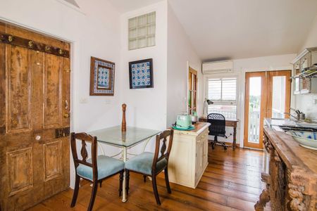 Alexandria - Photo 3