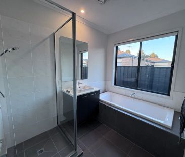 “Family Living in the Heart of Mernda” - Photo 3