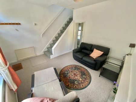 Whitehead Lane, Huddersfield - Photo 5