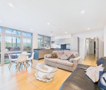 Flat to Rent: 102, Iona Tower, Tower Hamlets, E14 - Photo 2