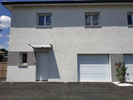 Location maison 4 pièces, 81.00m², Merville - Photo 2