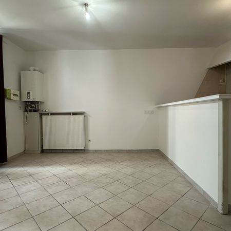 Location Appartement 3 pièces 60m² VILLEFRANCHE SUR SAONE 69400 - Photo 4