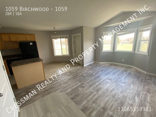 Upper level condo in South Regina - Photo 1