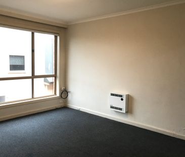 Ideally Located! - Photo 6