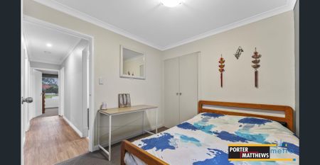 STUNNING FAMILY HOME! - Photo 5