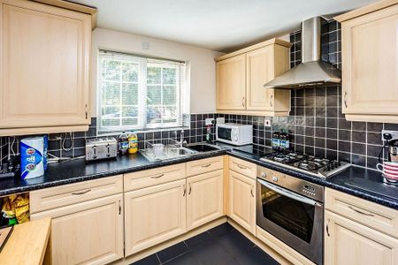 2 bedroom apartment to rent - Photo 5