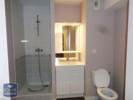 Location Appartement 2 pièces 38m² ST NAZAIRE 44600 - Photo 4