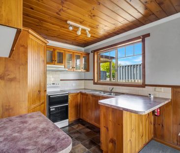 The Perfect Family Home in Historic Evandale - Photo 5