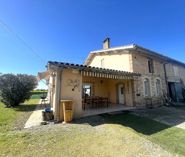 Location Maison 4 pièces 157m² - Photo 1