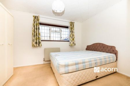 2 bedroom semi-detached house to rent - Photo 5