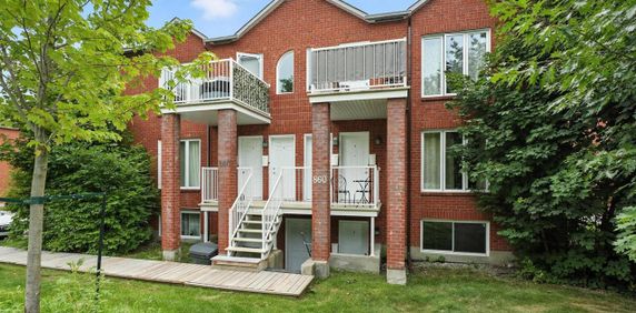 830-2 - 830 Boulevard De La Cité-des-Jeunes, Hull - Photo 2