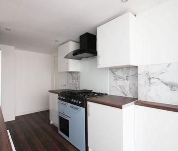 Dodhill Place, Knightswood, Glasgow - Photo 1