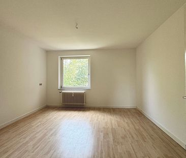 Großzügige 3 Zimmer Wohnung in Hamburg-Hummelsbüttel - Foto 1