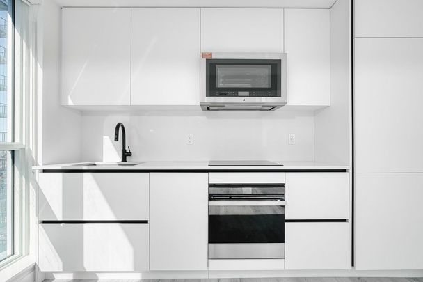 For Lease - 327 King Street Unit# 4003, Toronto, Ontario - Photo 1