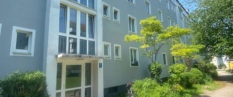 Sanierte 1-Zimmer-Dachgeschosswohnung - Foto 1