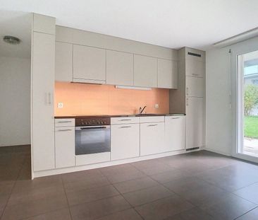 SYMPATHIQUE ! Logement de 2½ pièces - Photo 2