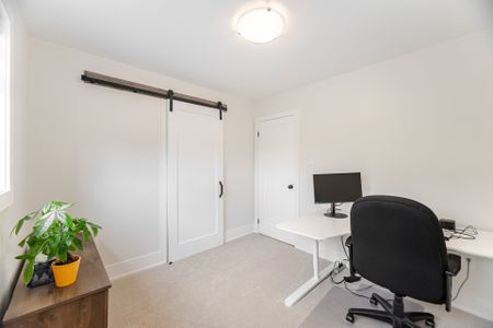 For Lease - 680 DRIFTCURRENT Drive Unit# upper, Mississauga, Ontario - Photo 4