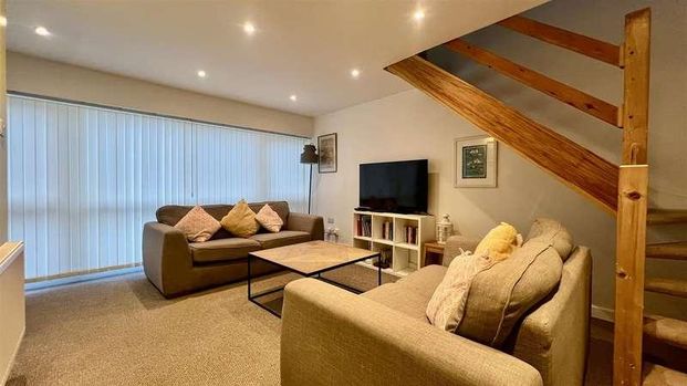 Esplanade Road, Newquay, TR7 - Photo 1