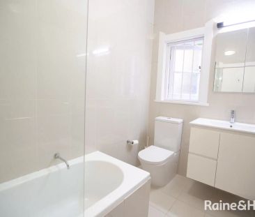 Apartment with 2 bedrooms & 1 bathroom - Photo 6