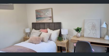 Modern Brand New 3 Bed, 3 Bath Townhouse for Rent - Photo 2