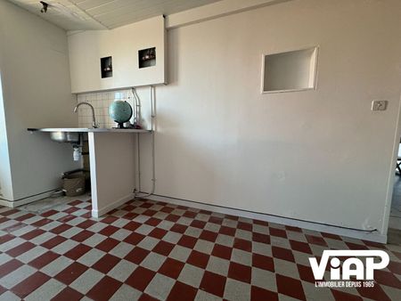 LOCAL COMMERCIAL AVENUE DES CASSEAUX - Photo 3
