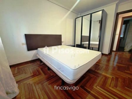 Apartamento en alquiler en Calle de Pi i Margall, 121, cerca de Calle de Juan Ramón Jiménez - Photo 2