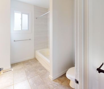 For Lease - 15 Millwood Crescent, Kitchener, Ontario - Photo 1