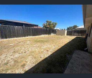 8 Werai Rd, Ellenbrook, WA 6069 - Photo 3
